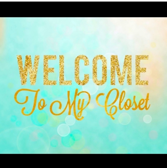 Like this to be notified when I go live! Come shop!  Happy Poshing :) - Picture 4 of 7